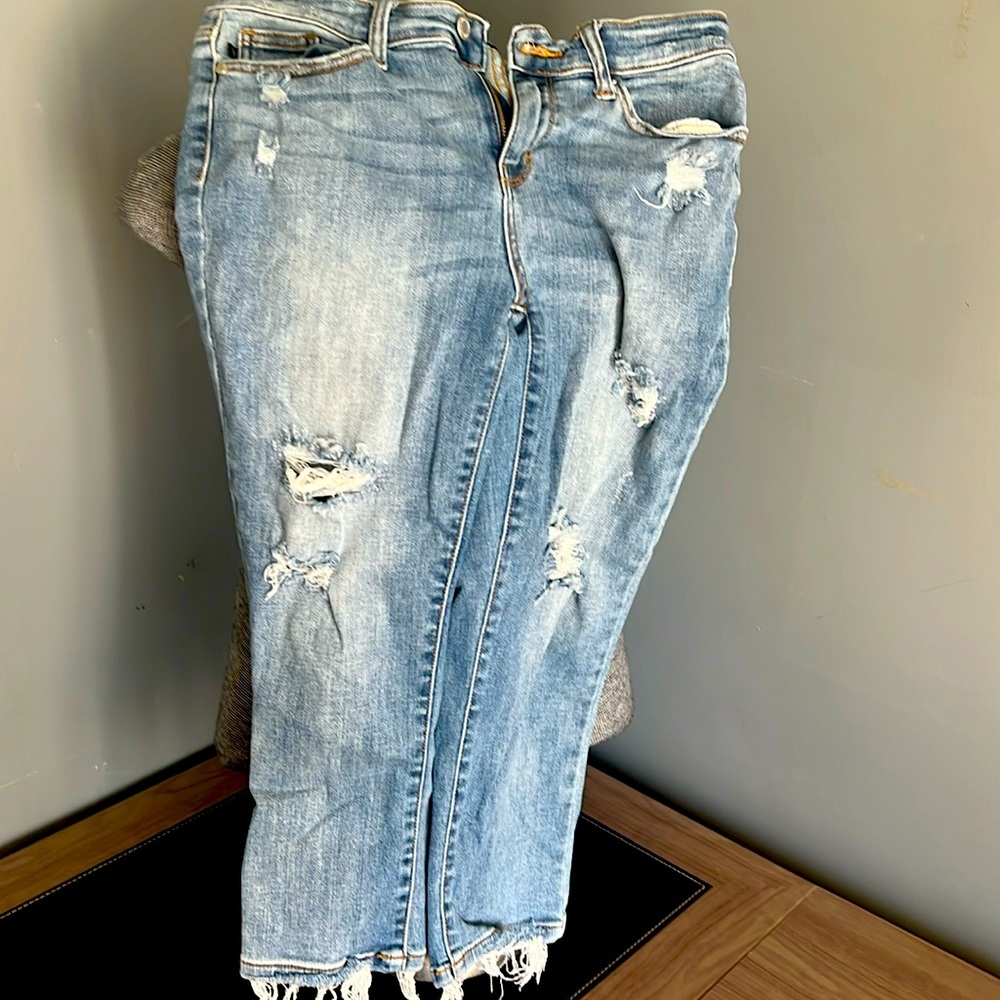 Judy blue cropped jeans